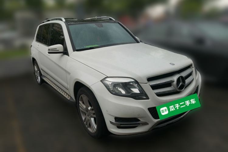 Used Mercedes-Benz GLK-Class 2014 GLK 200 Standard Model Front Right 45 Deg