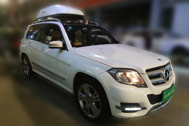 Used Mercedes-Benz GLK-Class 2014 GLK 200 Standard Model Front Right 45 Deg