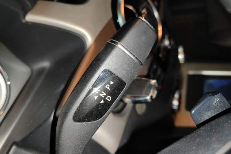 Used Mercedes-Benz GLK-Class 2014 GLK 200 Standard Model Gear Lever