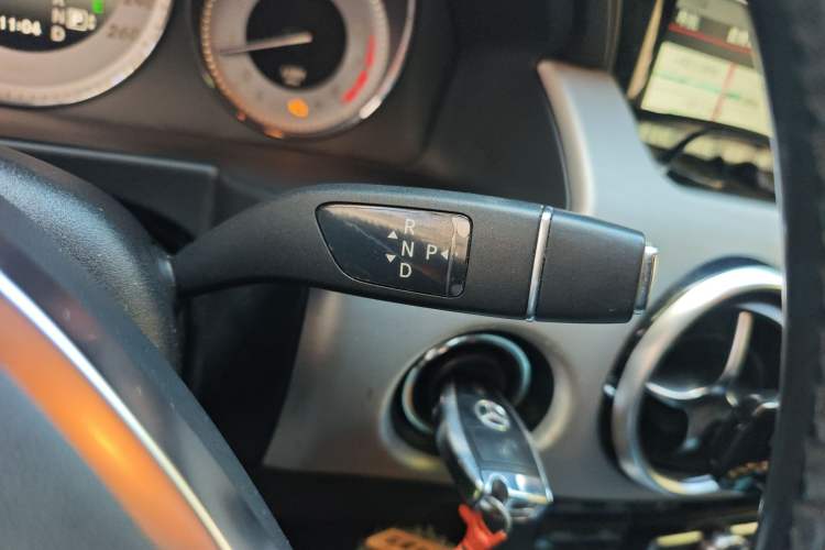 Used Mercedes-Benz GLK-Class 2014 GLK 200 Standard Model Gear Lever
