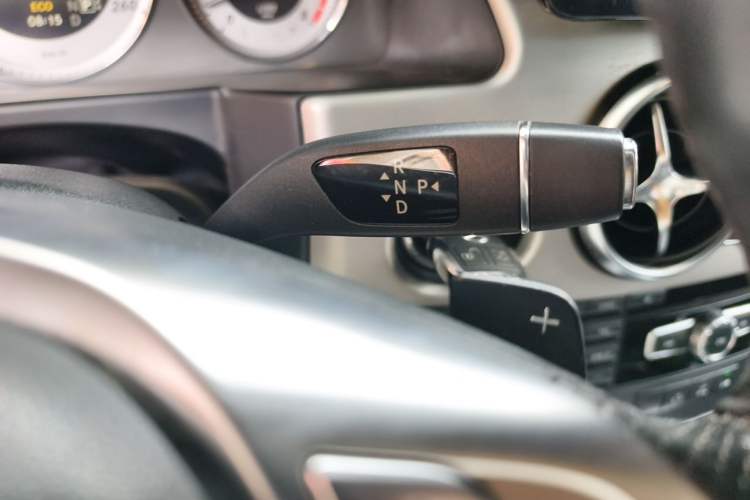 Used Mercedes-Benz GLK-Class 2014 GLK 200 Standard Model Gear Lever