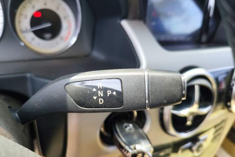 Used Mercedes-Benz GLK-Class 2014 GLK 200 Standard Model Gear Lever