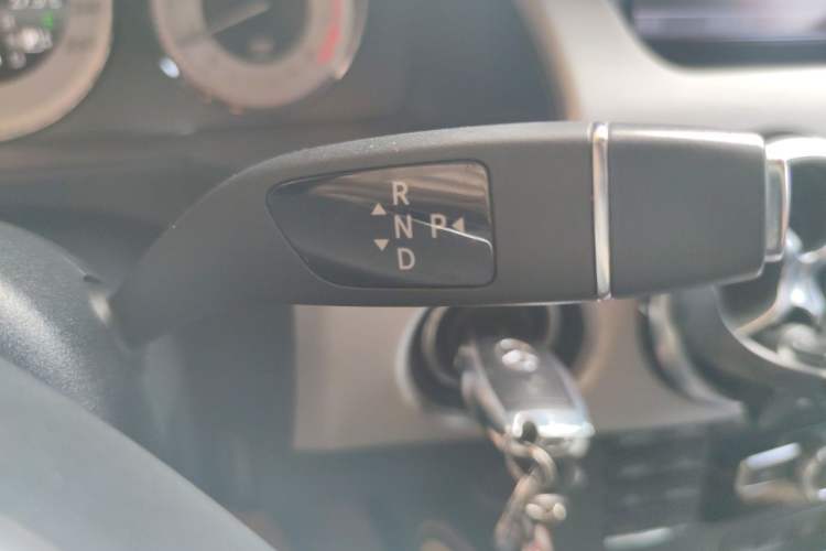 Used Mercedes-Benz GLK-Class 2014 GLK 200 Standard Model Gear Lever