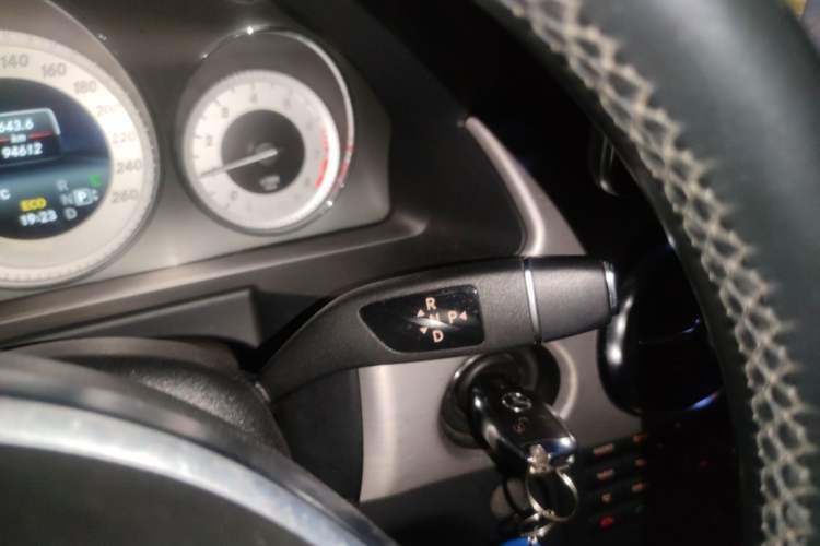Used Mercedes-Benz GLK-Class 2014 GLK 200 Standard Model Gear Lever