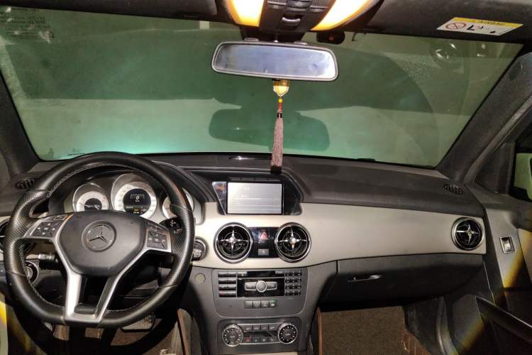Used Mercedes-Benz GLK-Class 2014 GLK 200 Standard Model Headliner