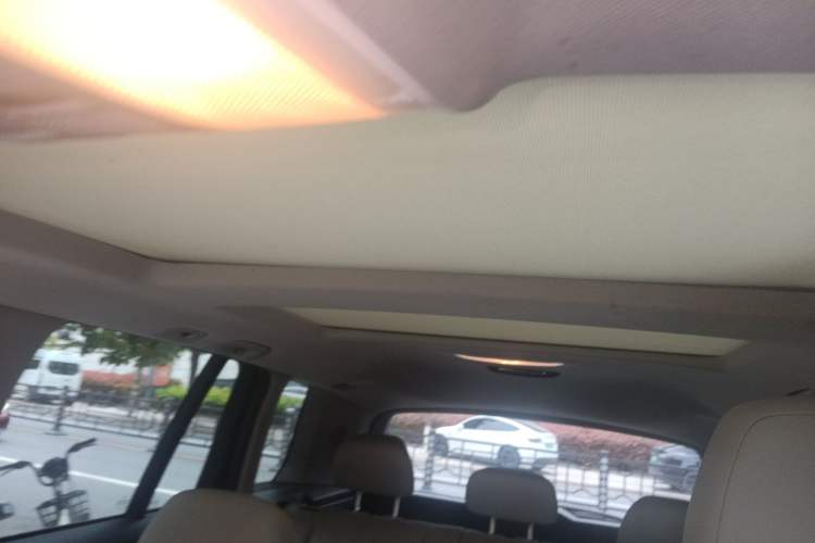 Used Mercedes-Benz GLK-Class 2014 GLK 260 4MATIC Dynamic Model Headliner