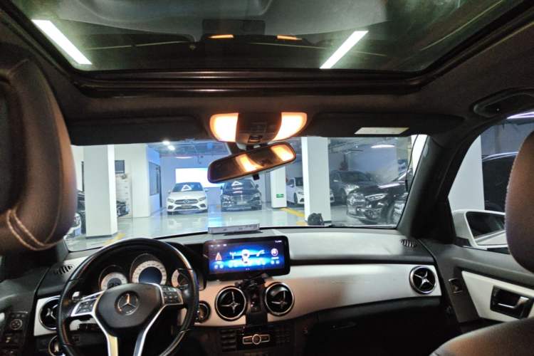 Used Mercedes-Benz GLK-Class 2014 GLK 200 Standard Model Headliner