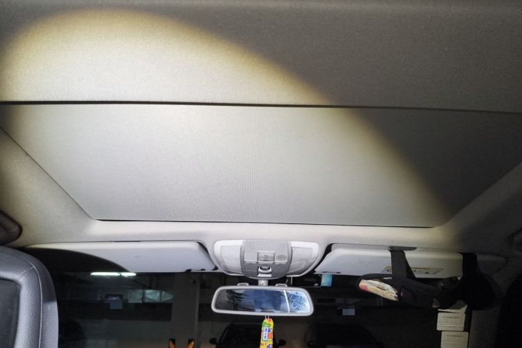 Used Mercedes-Benz GLK-Class 2014 GLK 260 4MATIC Dynamic Model Headliner