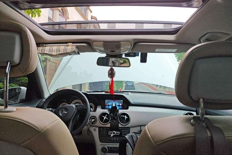 Used Mercedes-Benz GLK-Class 2014 GLK 260 4MATIC Dynamic Model Headliner