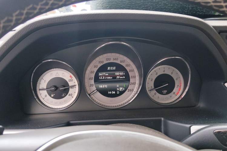 Used Mercedes-Benz GLK-Class 2014 GLK 260 4MATIC Dynamic Model Instrument Cluster