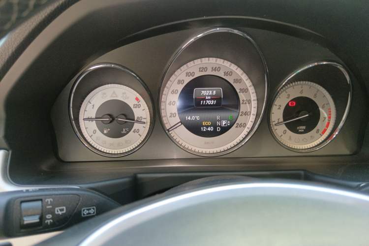 Used Mercedes-Benz GLK-Class 2014 GLK 260 4MATIC Dynamic Model Instrument Cluster