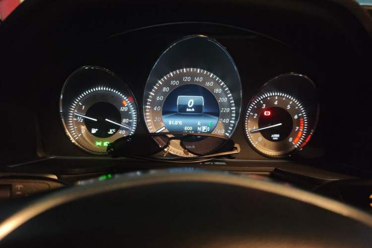 Used Mercedes-Benz GLK-Class 2014 GLK 200 Standard Model Instrument Cluster