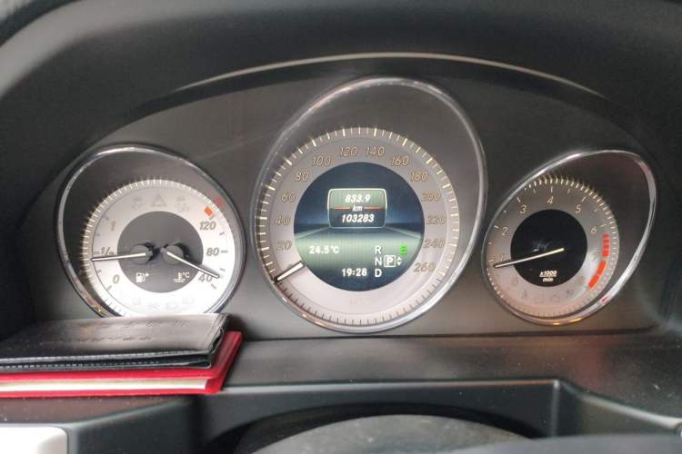 Used Mercedes-Benz GLK-Class 2014 GLK 200 Standard Model Instrument Cluster