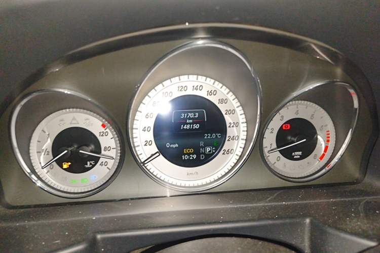 Used Mercedes-Benz GLK-Class 2014 GLK 200 Standard Model Instrument Cluster