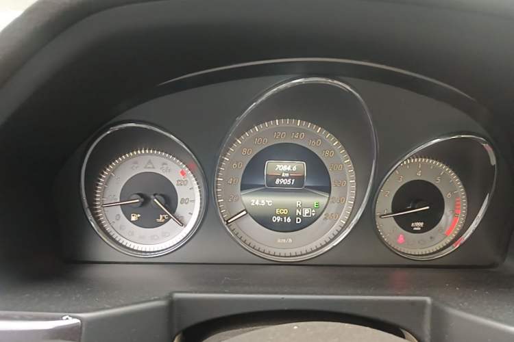 Used Mercedes-Benz GLK-Class 2014 GLK 200 Standard Model Instrument Cluster