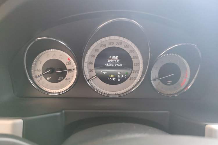 Used Mercedes-Benz GLK-Class 2014 GLK 200 Standard Model Instrument Cluster