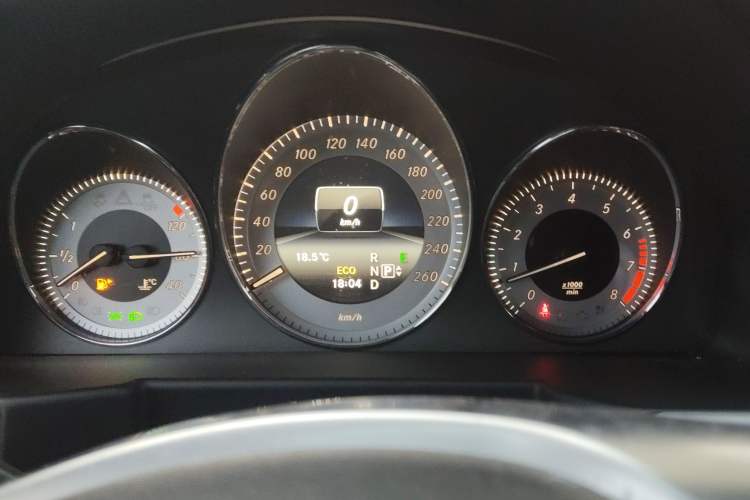 Used Mercedes-Benz GLK-Class 2014 GLK 200 Standard Model Instrument Cluster