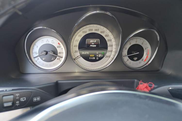 Used Mercedes-Benz GLK-Class 2014 GLK 200 Standard Model Instrument Cluster