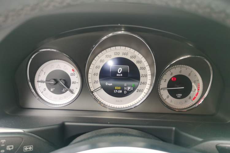 Used Mercedes-Benz GLK-Class 2014 GLK 200 Standard Model Instrument Cluster