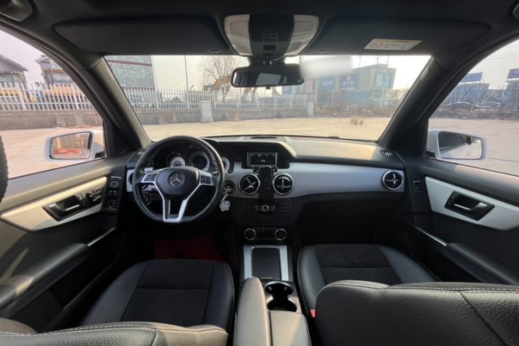 Used Mercedes-Benz GLK-Class 2014 GLK 200 Standard Model Interior 1