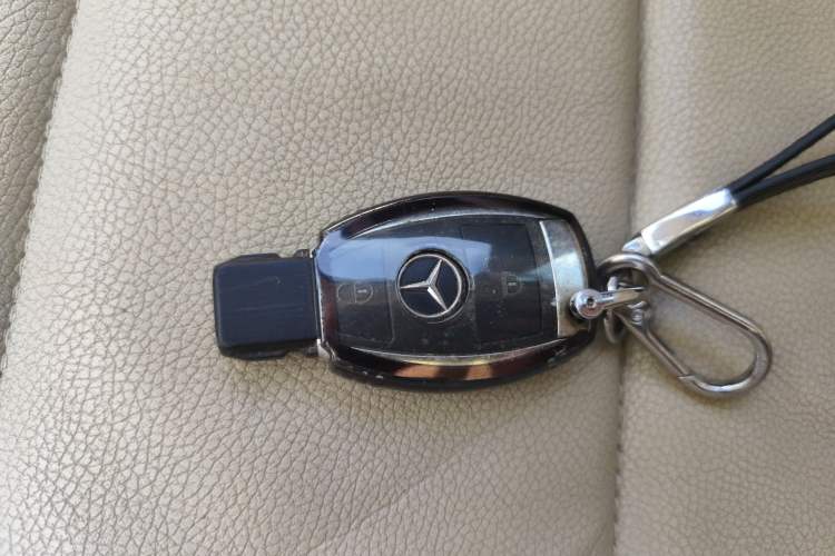 Used Mercedes-Benz GLK-Class 2014 GLK 200 Standard Model Interior 1