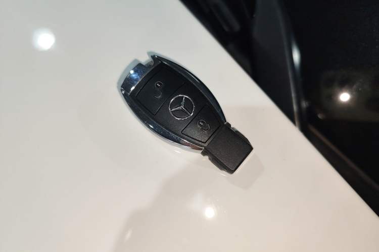 Used Mercedes-Benz GLK-Class 2014 GLK 200 Standard Model Interior 1