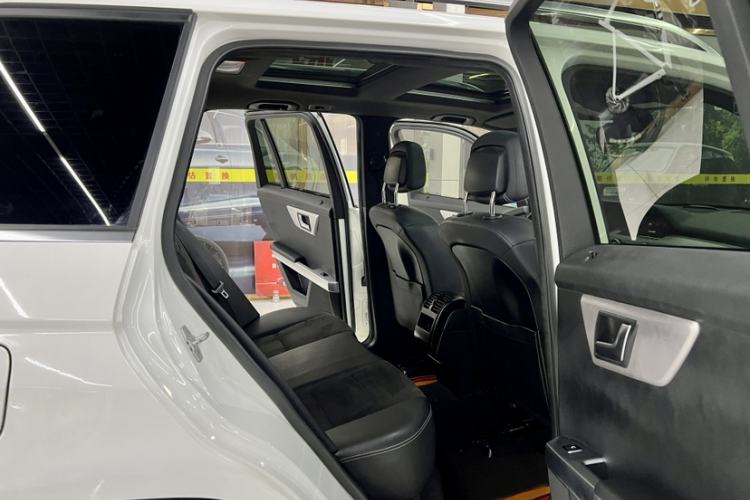 Used Mercedes-Benz GLK-Class 2014 GLK 200 Standard Model Interior 9