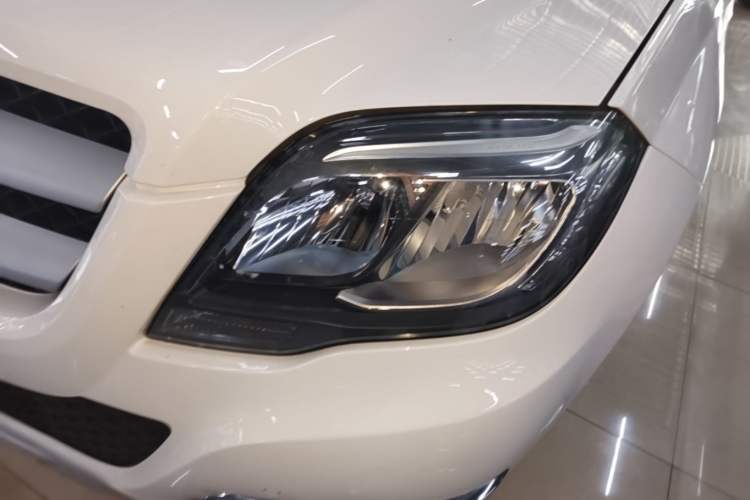 Used Mercedes-Benz GLK-Class 2014 GLK 260 4MATIC Dynamic Model Left Front Headlight
