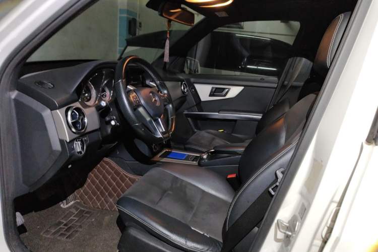 Used Mercedes-Benz GLK-Class 2014 GLK 200 Standard Model Left Front Seat
