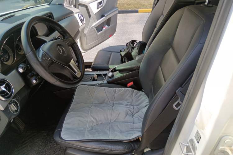 Used Mercedes-Benz GLK-Class 2014 GLK 260 4MATIC Dynamic Model Left Front Seat