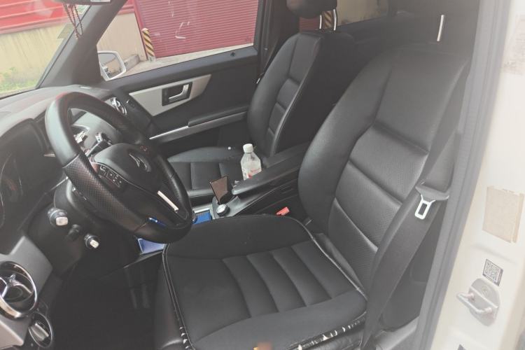 Used Mercedes-Benz GLK-Class 2014 GLK 260 4MATIC Dynamic Model Left Front Seat