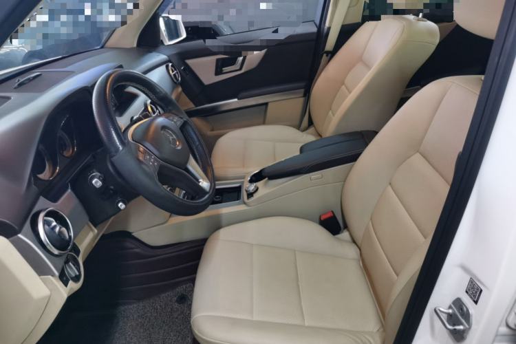 Used Mercedes-Benz GLK-Class 2014 GLK 260 4MATIC Dynamic Model Left Front Seat