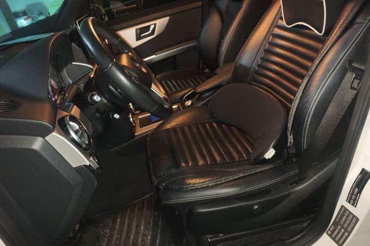 Used Mercedes-Benz GLK-Class 2014 GLK 200 Standard Model Left Front Seat