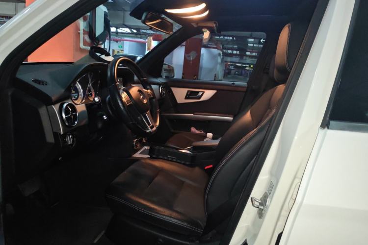 Used Mercedes-Benz GLK-Class 2014 GLK 200 Standard Model Left Front Seat