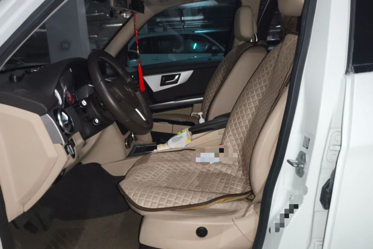 Used Mercedes-Benz GLK-Class 2014 GLK 260 4MATIC Dynamic Model Left Front Seat