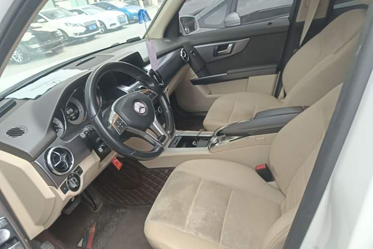 Used Mercedes-Benz GLK-Class 2014 GLK 200 Standard Model Left Front Seat