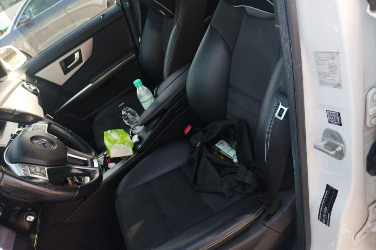 Used Mercedes-Benz GLK-Class 2014 GLK 200 Standard Model Left Front Seat
