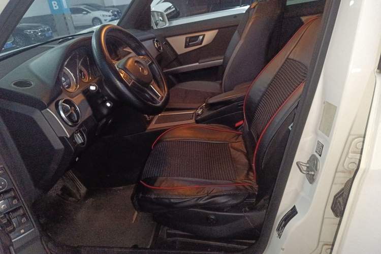 Used Mercedes-Benz GLK-Class 2014 GLK 200 Standard Model Left Front Seat