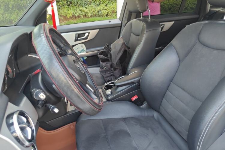 Used Mercedes-Benz GLK-Class 2014 GLK 200 Standard Model Left Front Seat