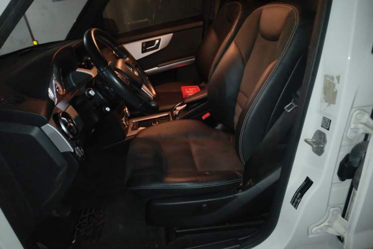 Used Mercedes-Benz GLK-Class 2014 GLK 200 Standard Model Left Front Seat