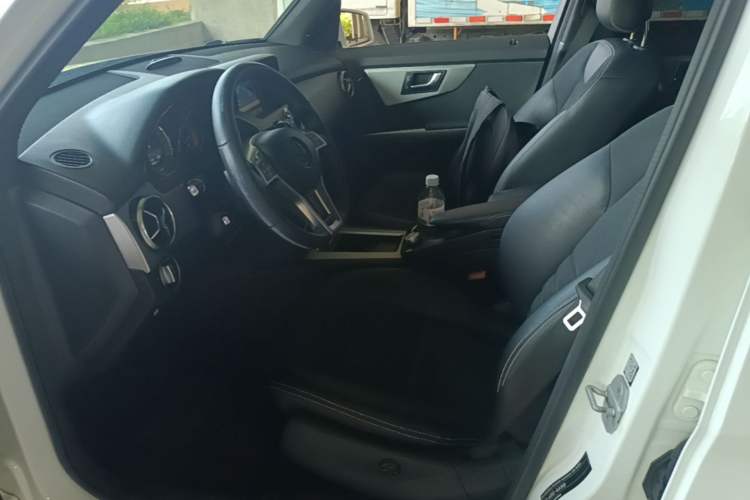 Used Mercedes-Benz GLK-Class 2014 GLK 200 Standard Model Left Front Seat