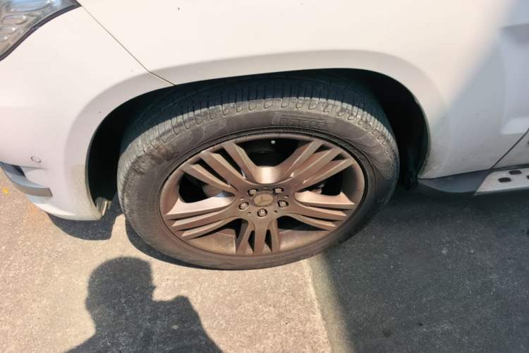 Used Mercedes-Benz GLK-Class 2014 GLK 200 Standard Model Left Front Wheel Hub