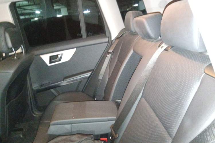 Used Mercedes-Benz GLK-Class 2014 GLK 260 4MATIC Dynamic Model Left Rear Seat