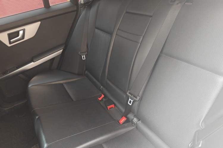 Used Mercedes-Benz GLK-Class 2014 GLK 260 4MATIC Dynamic Model Left Rear Seat