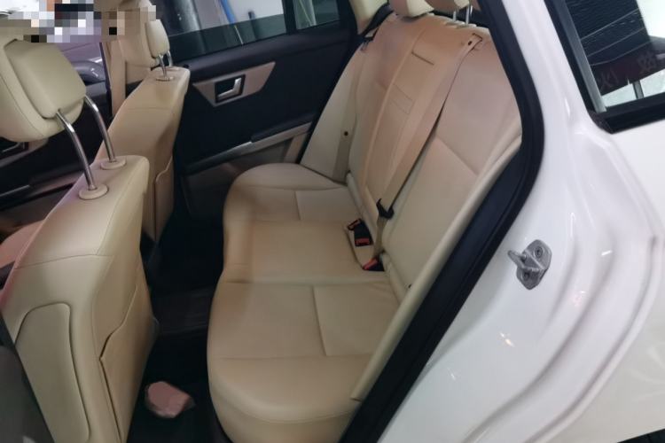 Used Mercedes-Benz GLK-Class 2014 GLK 260 4MATIC Dynamic Model Left Rear Seat