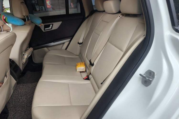 Used Mercedes-Benz GLK-Class 2014 GLK 260 4MATIC Dynamic Model Left Rear Seat