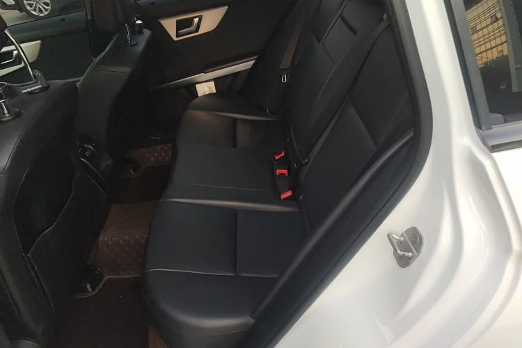 Used Mercedes-Benz GLK-Class 2014 GLK 260 4MATIC Dynamic Model Left Rear Seat