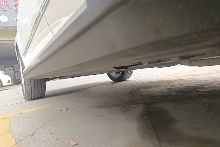 Used Mercedes-Benz GLK-Class 2014 GLK 200 Standard Model Left Side Sill