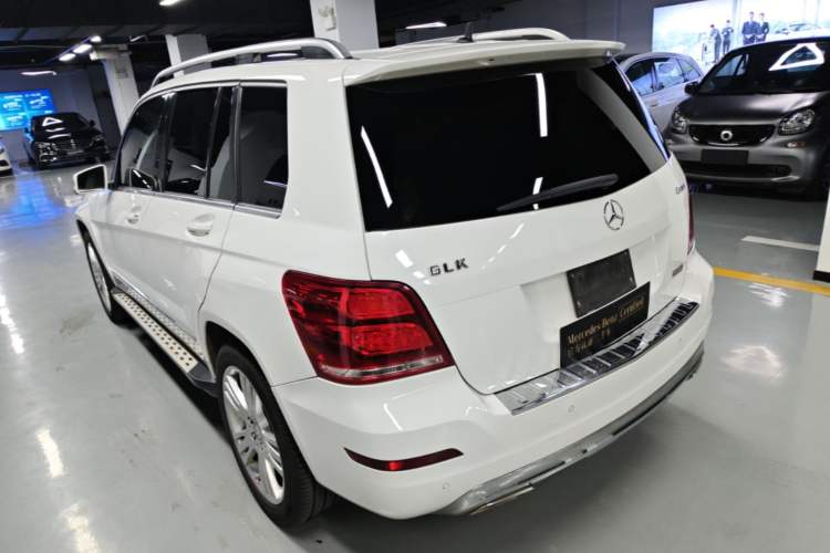 Used Mercedes-Benz GLK-Class 2014 GLK 200 Standard Model Rear Left 45 Deg