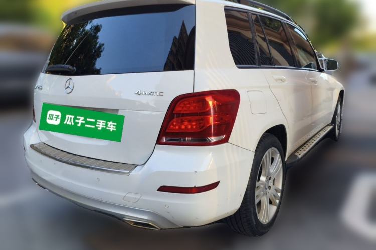 Used Mercedes-Benz GLK-Class 2014 GLK 260 4MATIC Dynamic Model Rear Right 45 Deg